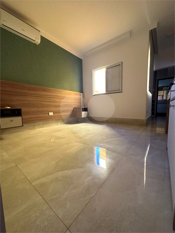 Casa à venda com 3 quartos, sendo 1 suíte,  no condomínio Horto Florestal Villagio, Sorocaba - SP