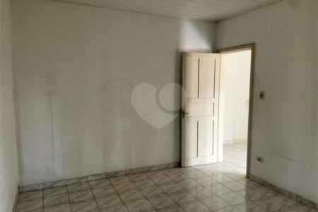 Casa Térrea à venda com 2 quartos em Parque da Lapa, São Paulo, SP