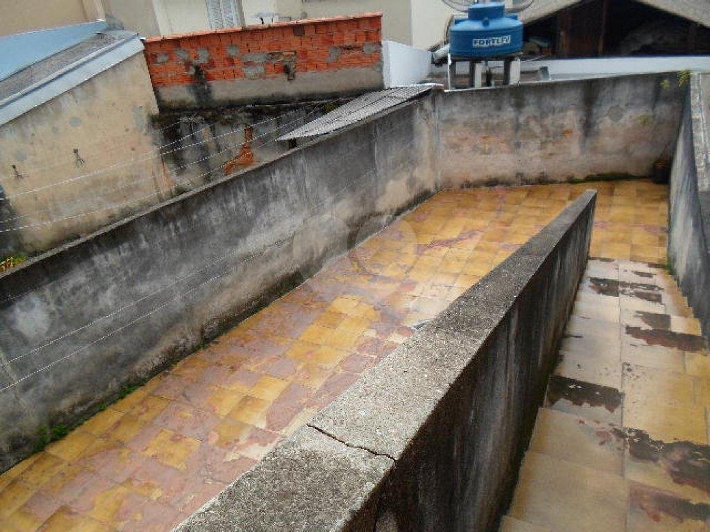 Sobrado à venda com 3 quartos em Água Fria, São Paulo, SP