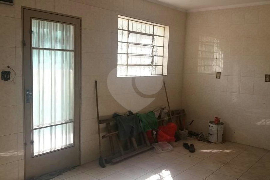 Sobrado à venda com 3 quartos, sendo 1 suíte, em Santa Terezinha, São Paulo, SP