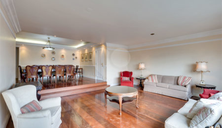 Apartamento à venda com 3 suítes em Real Parque, São Paulo, SP