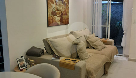Apartamento à venda com 2 quartos, sendo 1 suíte,  em Nova Gerty, São Caetano do Sul, SP