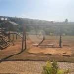 Casa à venda com 3 quartos, sendo 1 suíte, no condomínio Horto Florestal Villagio, Sorocaba - SP