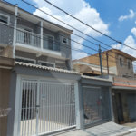 Sobrado à venda com 3 quartos, sendo 1 suíte, em Parada Inglesa, São Paulo, SP