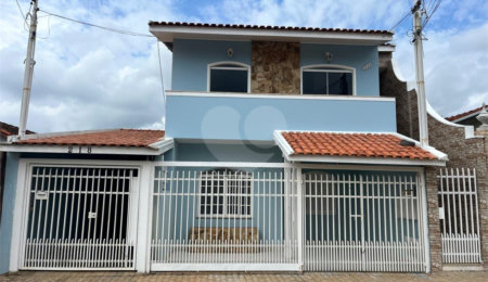 Casa à venda com 2 quartos em Jardim Itália, Itapetininga, SP