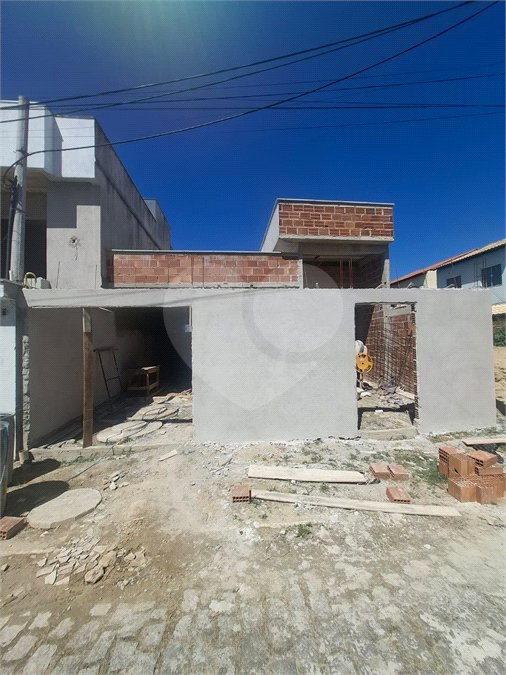 Casa à venda com 2 quartos, sendo 1 suíte,  no condomínio Campina Grande, Rio de Janeiro - RJ