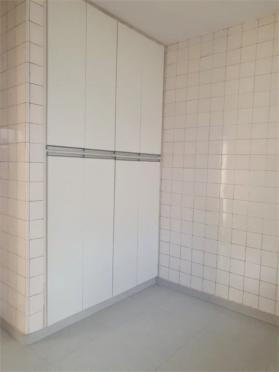 Casa Térrea à venda com 4 quartos em Cidade Monções, São Paulo, SP