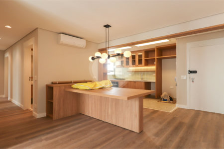 Apartamento à venda com 2 quartos, sendo 1 suíte,  em Vila Uberabinha, São Paulo, SP