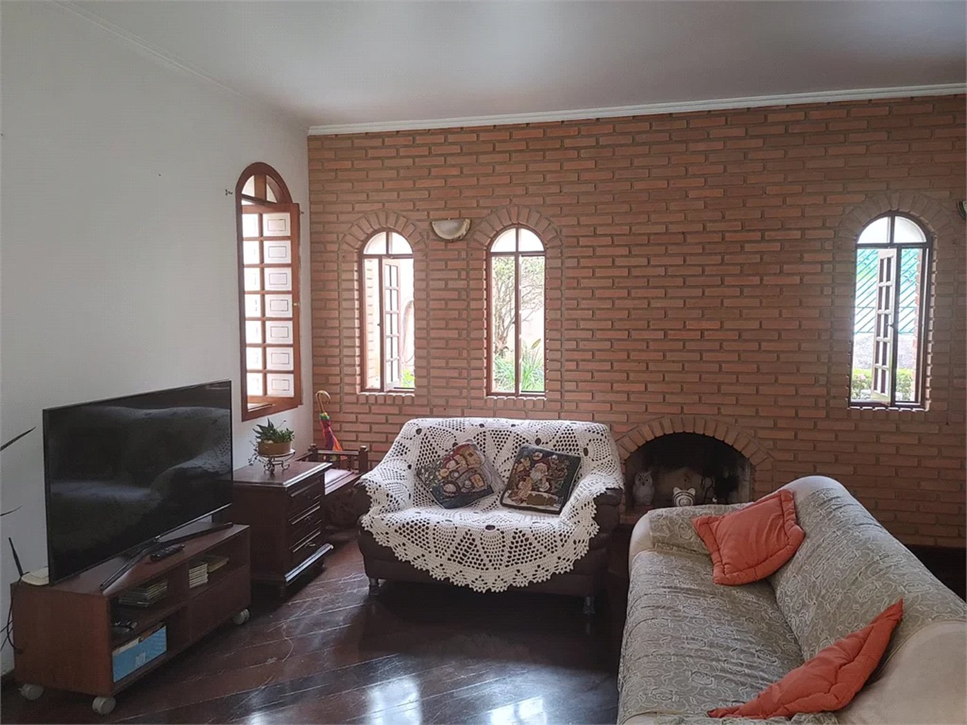 Casa à venda com 4 quartos, sendo 2 suítes, em Parque dos Príncipes, São Paulo, SP