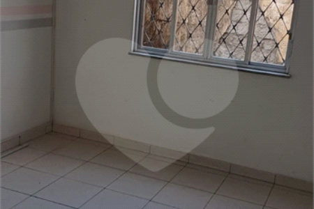 Apartamento à venda com 2 quartos em Marechal Hermes, Rio de Janeiro, RJ