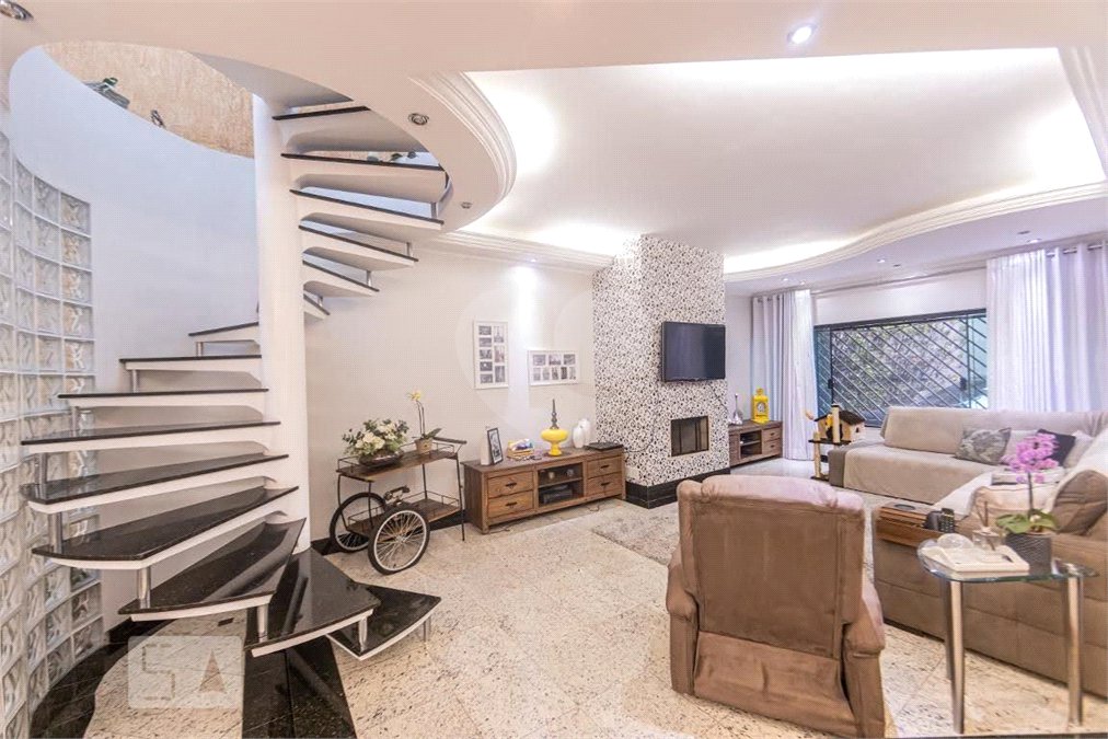 Casa à venda com 4 quartos, sendo 1 suíte, em Vila Nova Manchester, São Paulo, SP