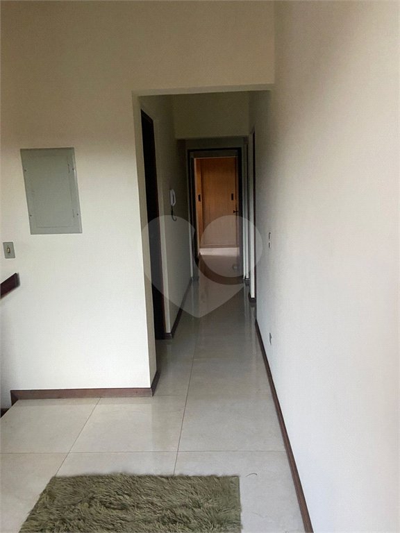 Sobrado à venda com 3 quartos, sendo 1 suíte,  em Vila Suissa, Mogi das Cruzes, SP