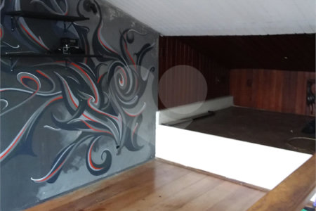 Sobrado à venda com 3 quartos em Moema, São Paulo, SP
