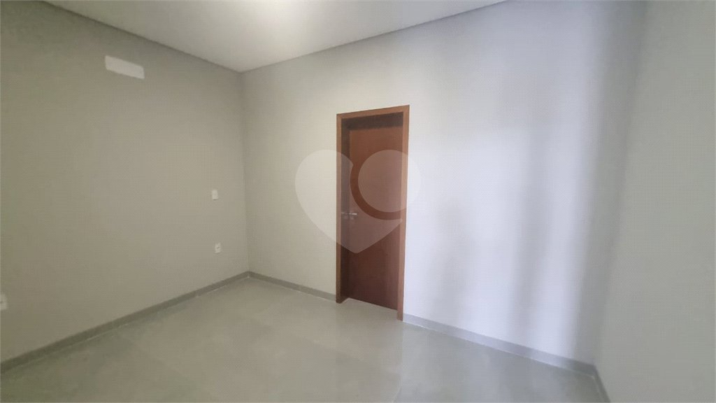 Casa à venda com 3 quartos, sendo 1 suíte, no condomínio Residencial Horto Villagio, Sorocaba - SP