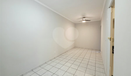 Casa à venda com 3 quartos, sendo 1 suíte,  no condomínio Parque das Árvores, Sorocaba - SP