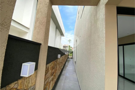 Casa à venda com 3 quartos, sendo 2 suítes, no condomínio Chacara Ondina, Sorocaba - SP