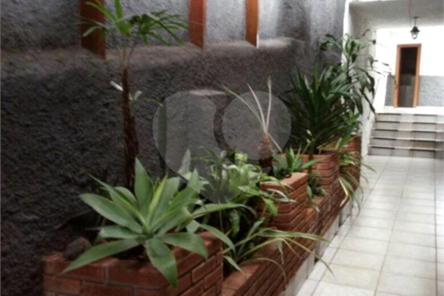 Sobrado à venda com 4 quartos em Jardim Ana Maria, Santo André, SP