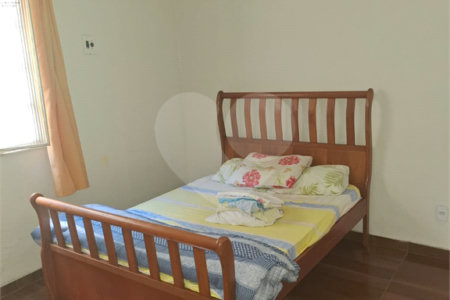 Casa à venda com 5 quartos em Santíssimo, Rio de Janeiro, RJ