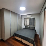 Casa à venda com 3 suítes no condomínio Vinhas da Vista Alegre Sede, Vinhedo - SP