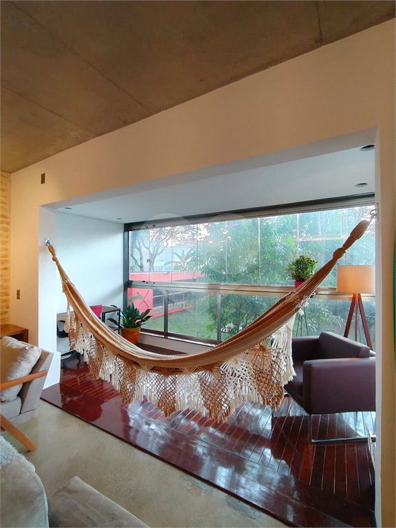 Apartamento para alugar com 1 quarto em Santo Amaro, São Paulo, SP