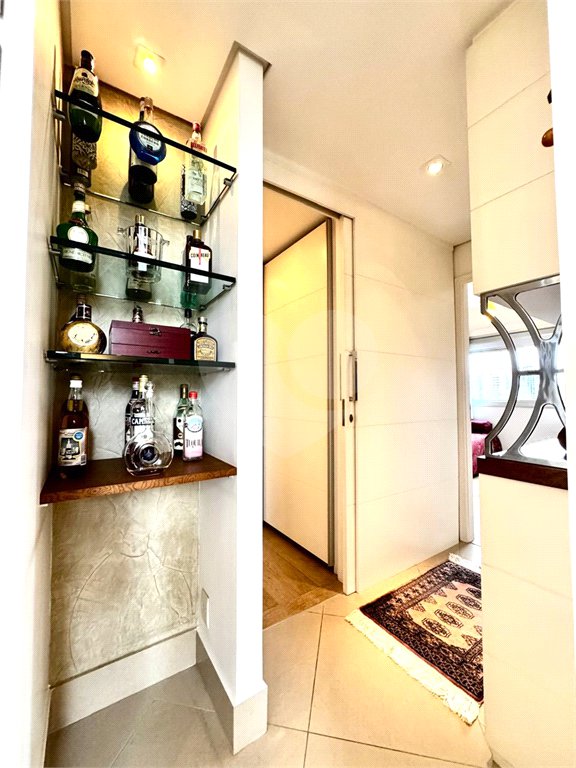 Apartamento à venda com 2 suítes em Parque do Morumbi, São Paulo, SP