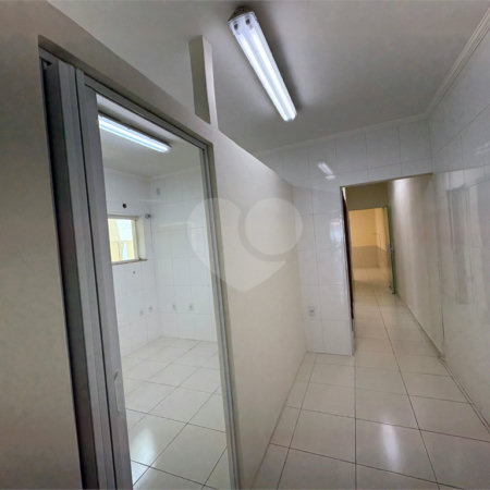 Casa para alugar em Vila Vitória, Mogi das Cruzes, SP