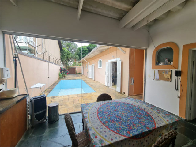 Casa Térrea à venda com 4 suítes em Interlagos, São Paulo, SP