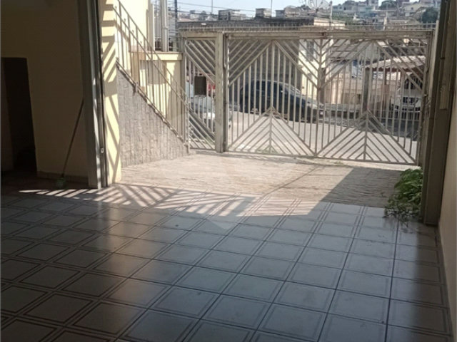 Sobrado à venda com 3 quartos em Sapopemba, São Paulo, SP