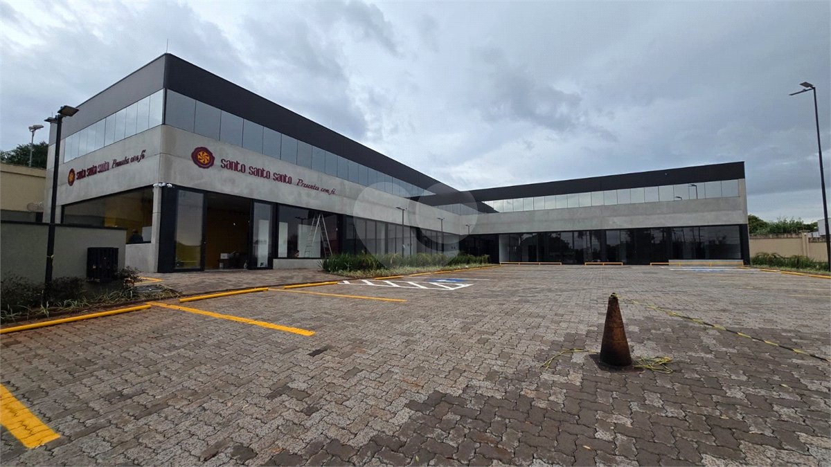 Salão para alugar em Condomínio Portal das Tipuanas, Araraquara, SP