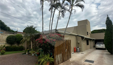 Casa à venda com 6 suítes em Pedro Juan Caballero, Amambay