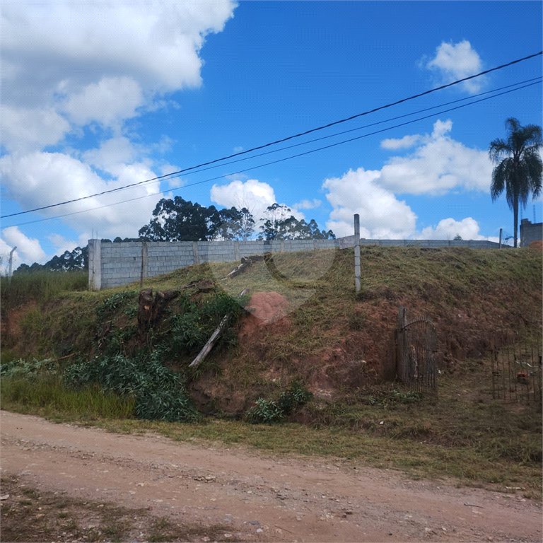 Chácara à venda com 1 suíte em Loteamento Colinas Verdes, Atibaia, SP
