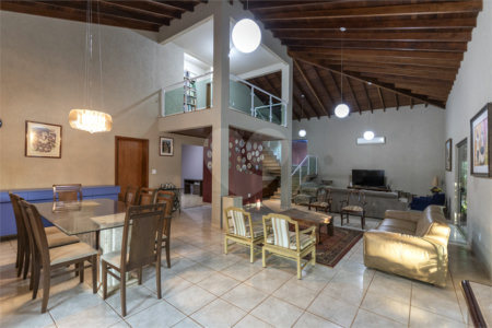 Casa à venda com 5 suítes em Área Rural de Jardinópolis, Jardinópolis, SP