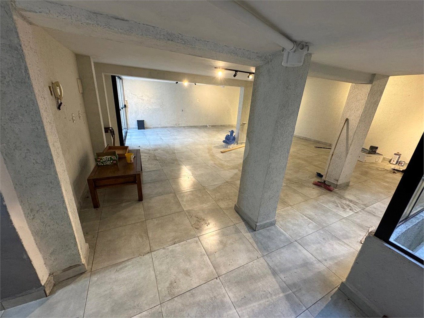 Casa à venda com 4 quartos, sendo 1 suíte, em Jardim das Samambaias, Jundiaí, SP