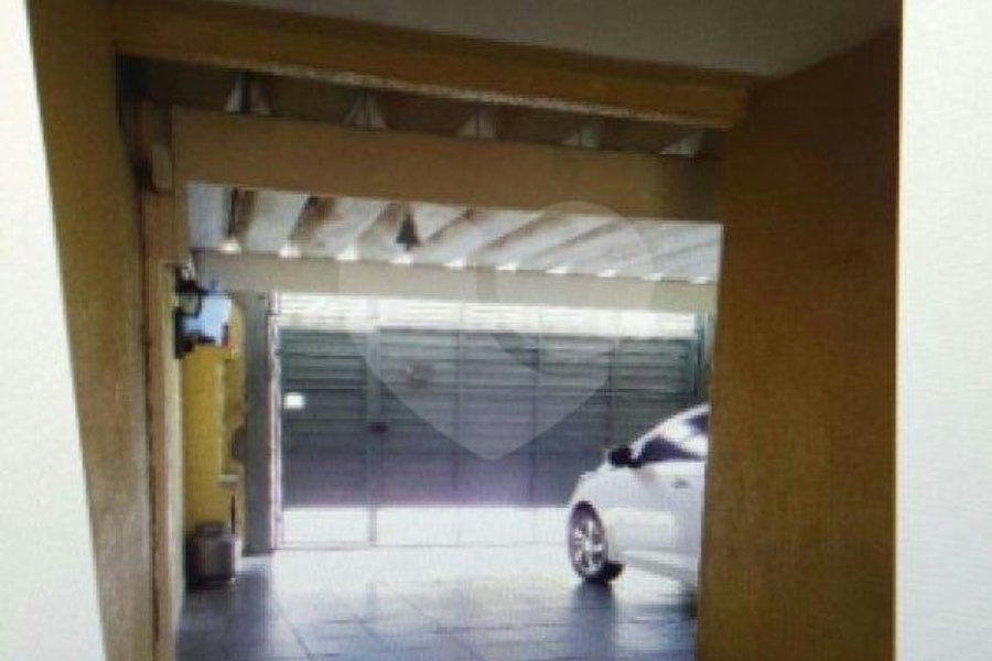 Sobrado à venda com 3 quartos, sendo 1 suíte, em Vila Prudente, São Paulo, SP