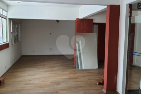 Sobrado à venda ou para alugar com 1 quarto em Chácara Santo Antônio (zona Sul), São Paulo, SP