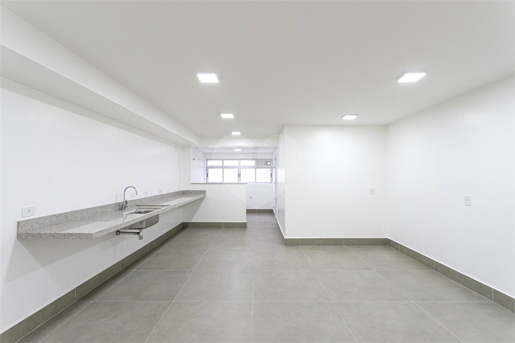 Apartamento à venda com 4 quartos, sendo 2 suítes,  em Bela Vista, São Paulo, SP