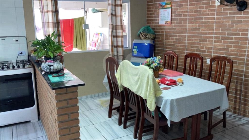 Casa à venda com 3 quartos em Morro do Algodão, Caraguatatuba, SP