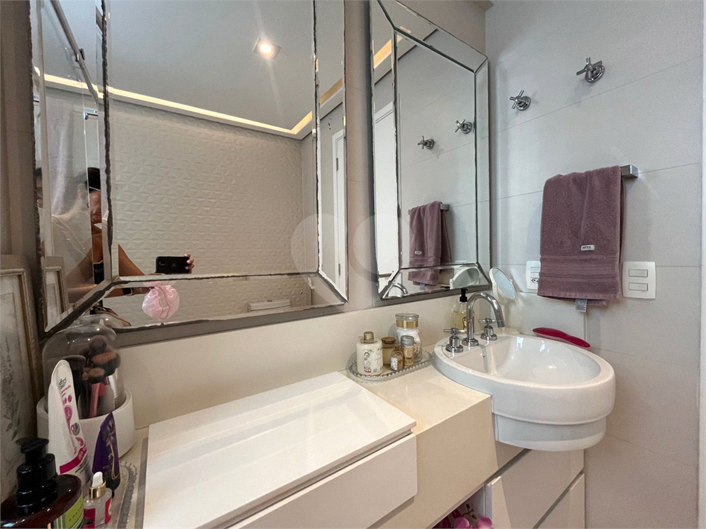 Apartamento à venda com 3 suítes em Santa Teresinha, São Paulo, SP