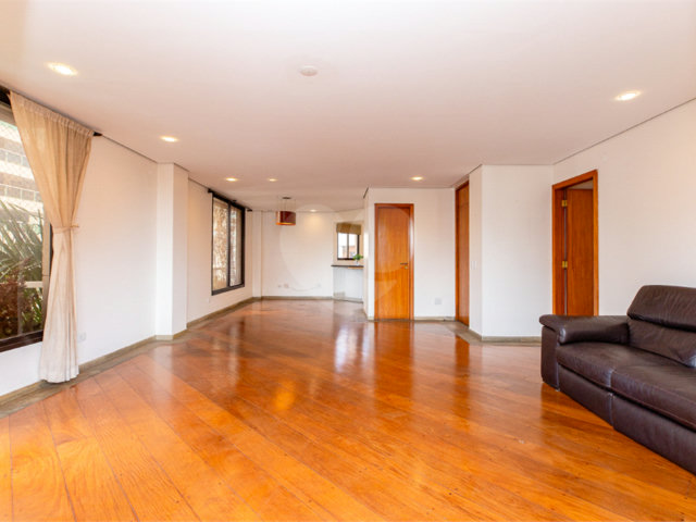 Apartamento à venda com 4 quartos, sendo 2 suítes,  em Brooklin, São Paulo, SP
