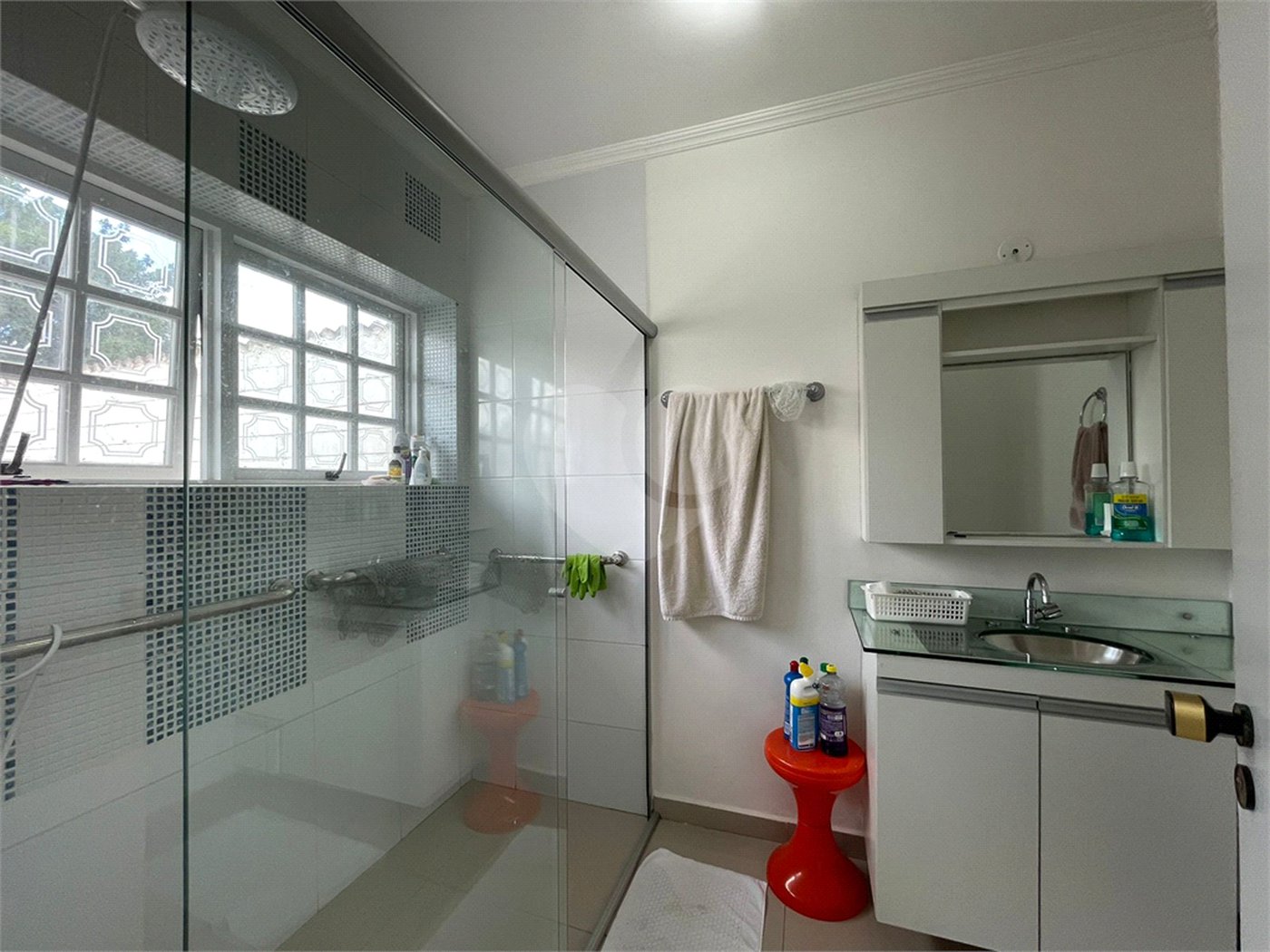 Sobrado à venda com 3 quartos, sendo 2 suítes, em Alto da Boa Vista, São Paulo, SP