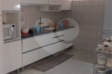 Casa à venda no Imirim com 3 quartos e 2 vagas – ótima localização