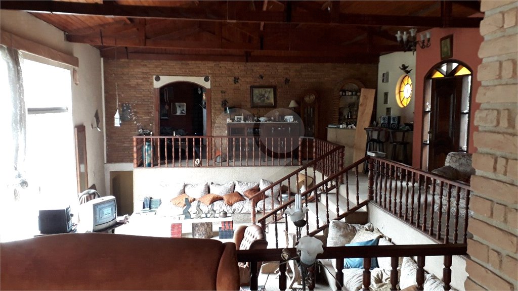 Casa à venda com 3 quartos, sendo 1 suíte, em Vila Santista, Atibaia, SP