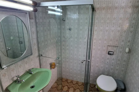 Sobrado à venda com 4 quartos, sendo 1 suíte, em Água Branca, São Paulo, SP