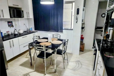 Cobertura à venda com 3 quartos, sendo 1 suíte, em Tijuca, Rio de Janeiro, RJ
