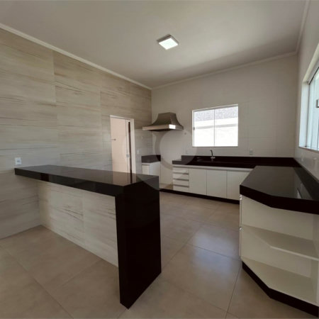 Casa à venda com 3 suítes, em Orla Norte, Porto Seguro, BA