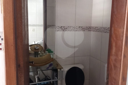 Casa à venda com 3 quartos, sendo 1 suíte,  em Jardim Coqueiro, Itaquaquecetuba, SP