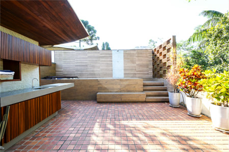 Casa à venda com 4 suítes no condomínio Vila Flora, São Paulo - SP