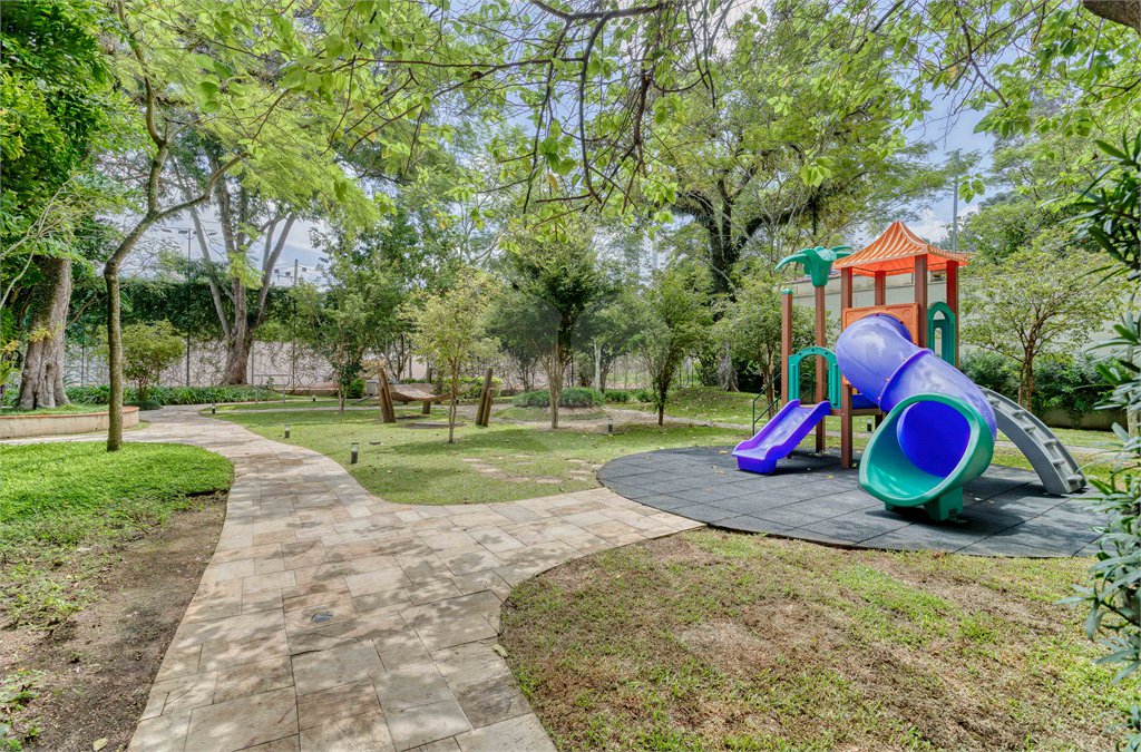 Apartamento à venda com 4 suítes em Alto da Boa Vista, São Paulo, SP