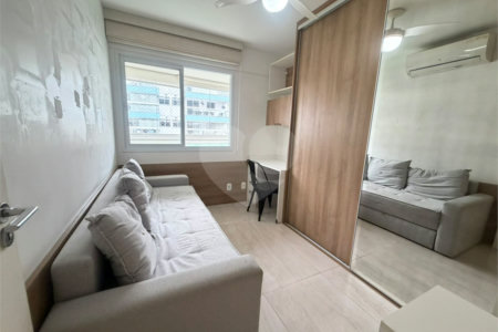 Apartamento à venda com 3 quartos, sendo 1 suíte,  em Tijuca, Rio de Janeiro, RJ