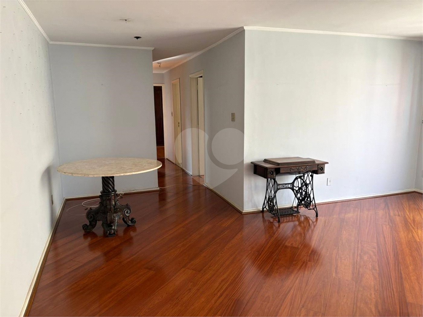 Apartamento à venda ou para alugar com 3 quartos, sendo 1 suíte,  em Pinheiros, São Paulo, SP